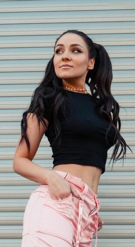 Regina Hixt modelo atractivo galería