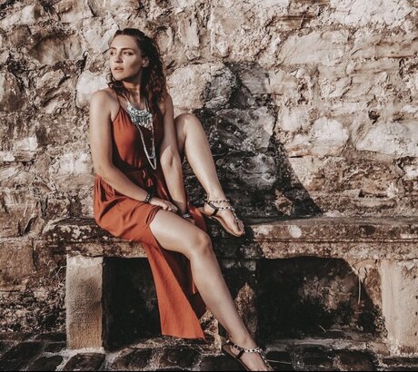 Regina Hixt étoile sexy galerie