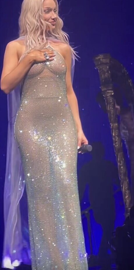 Shirin David étoile de l'art des photos