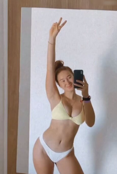 __samjio modelo de alta definición imagen