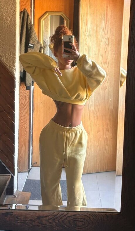 Chevelly actriz imagen