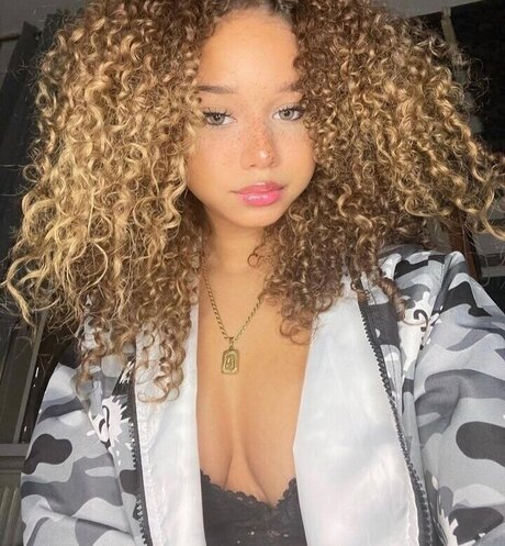 Chevelly étoile parfaite image