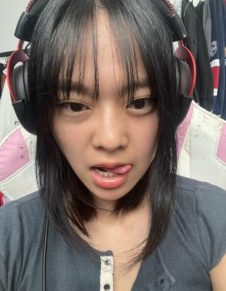 miceraa modelo desnuda foto