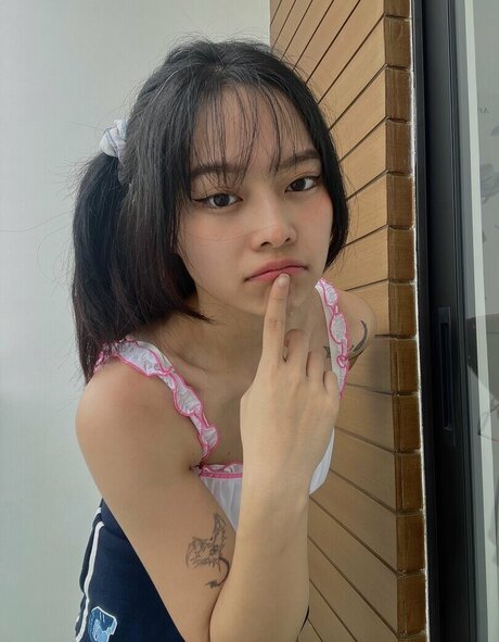 miceraa modelo pornografico archivo