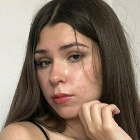 Emmalittlee Miniature