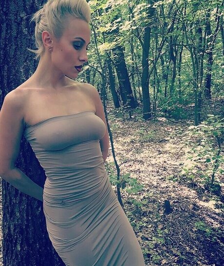 anastasia domination actriz adulta galerías