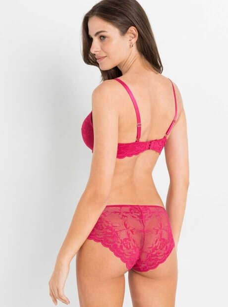 Paulina Fuchs sexe star galeries