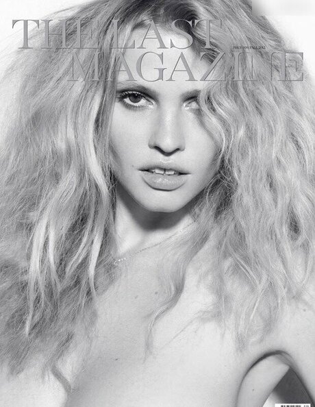Lara Stone star sexy photos