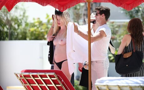 Lara Stone estrella de alta calidad galería