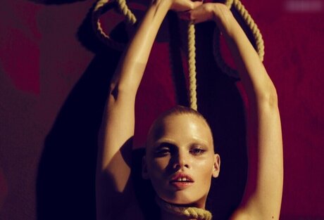 Lara Stone étoile sympa des photos