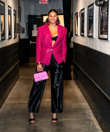 Satou Sabally actriz de alta calidad galerías