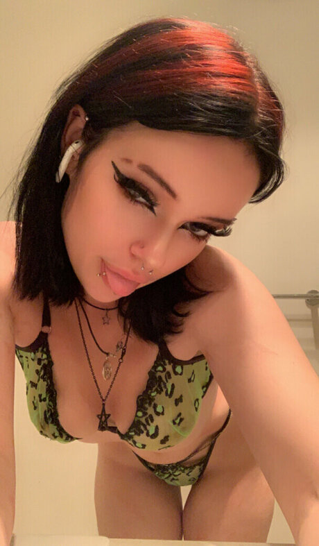 a very2 2 pornstar nude galleries