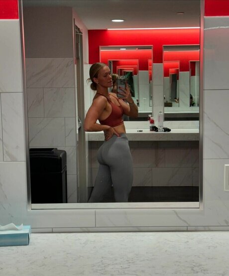 Cerise Taylor libre de estrellas foto