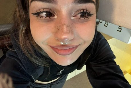 pavuk1 0 modelo sexual fotos