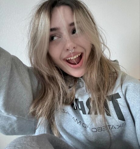 pavuk1 0 actrice érotique galerie