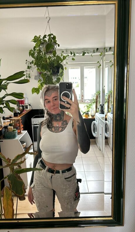 divinement bon xxx estrella porno galerías