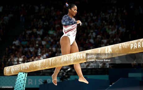 Jordan Chiles art de star du porno photo