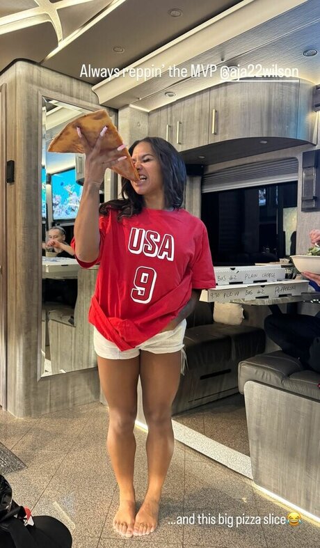 Jordan Chiles sexo estrella foto