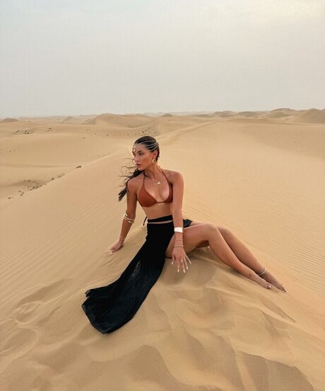 Natalia Karczmarczyk modèle érotique image