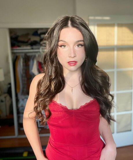 Olivia DeLaurentis estrella superior imagen