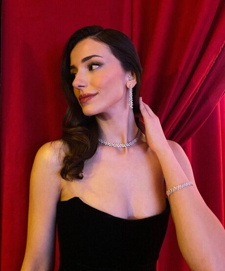 ebrarkrbkn modelo superior imágenes