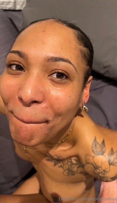 Leo London actrice exclusive des photos