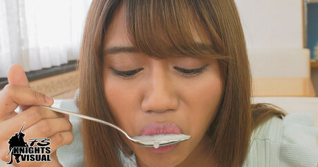 FS Knights Visual exclusive actress img