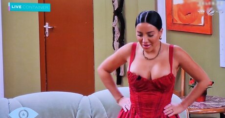 Leyla Lahouar Miniature