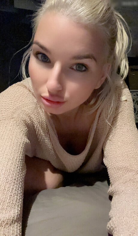 clarafoxxx star high quality pics