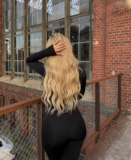 Sophie Schnur modelo de alta definición imágenes