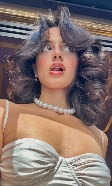 Melody Oz modelo adulto galerías