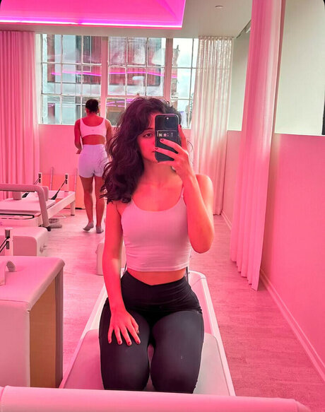 Melody Oz actriz erótica galería