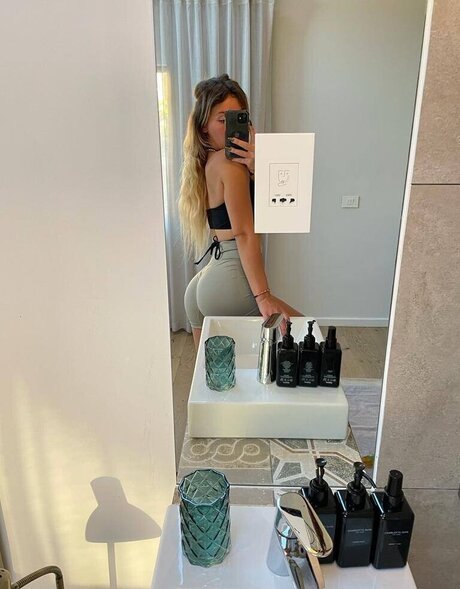 alina dmlr estrella porno perfecta archivo