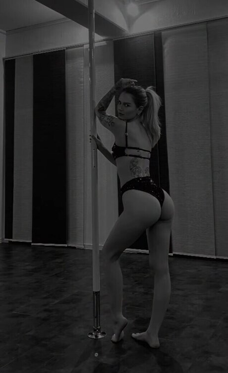 Nele mbt sexy star pictures
