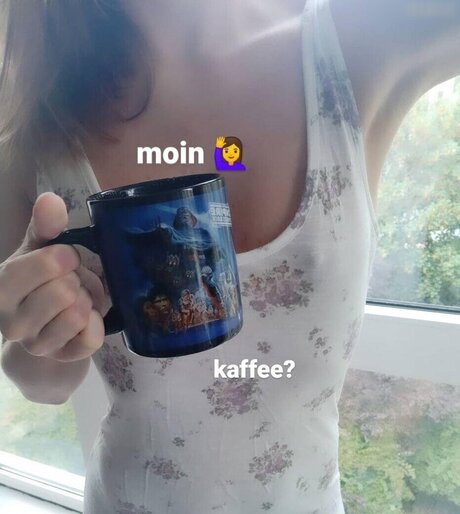 traumflauschmuschi modelo de alta definición foto