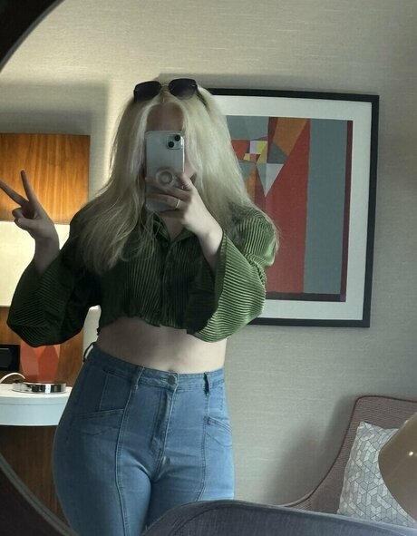 MegalodonVT modelo de arte fotos