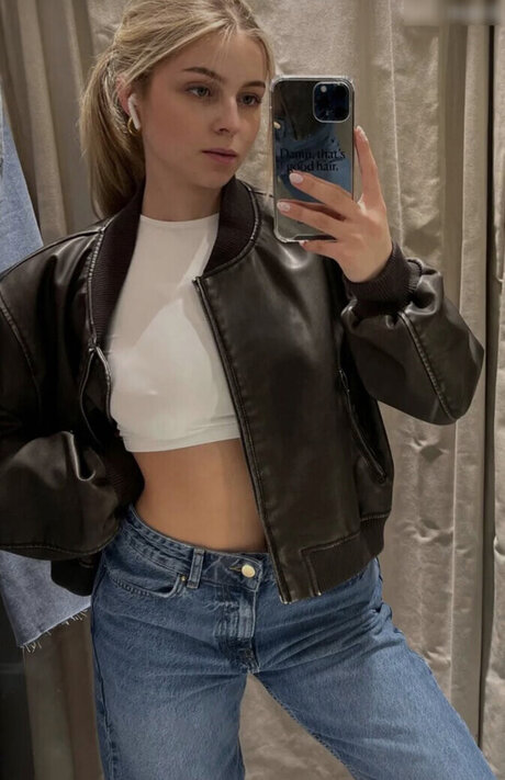 Lea Breuer sexo estrella porno recopilación