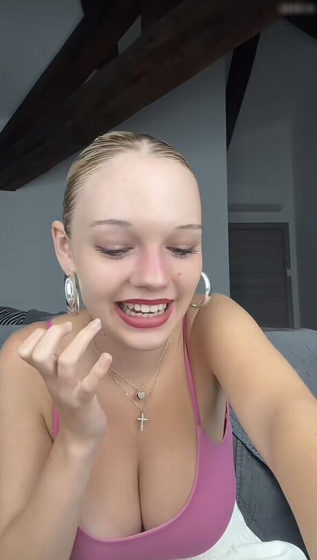 Leni Bahr star hot archive