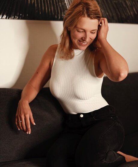 Iris Mareike Steen modelo hermosa imagen