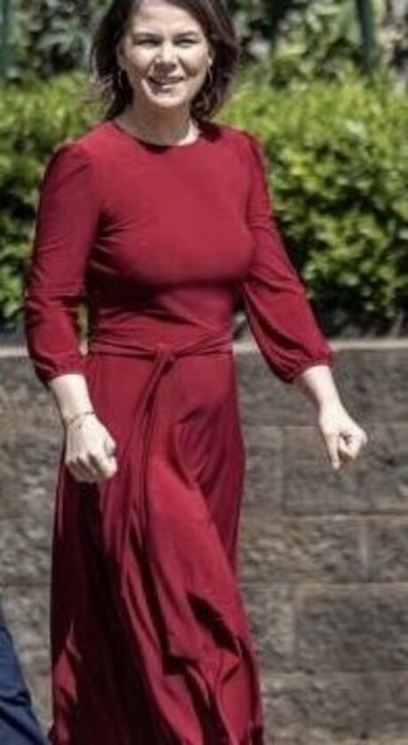 Annalena Baerbock desnudos estrella archivo