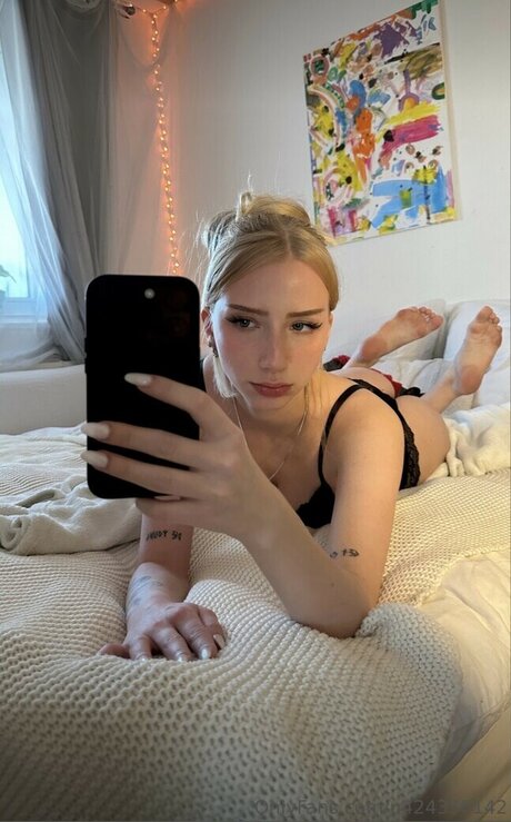 charlottteeee modelo mejor imágenes