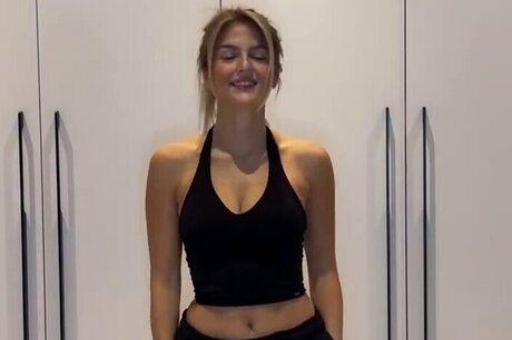 Melina msxou star du porno chaud galeries