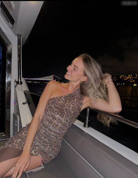 Lina D ren modelo exclusivo archivo