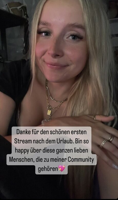 MinusElf star du porno gratuite galerie