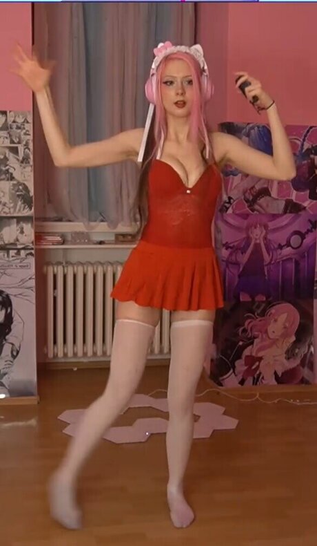 sickEmoAngel modèle nu image