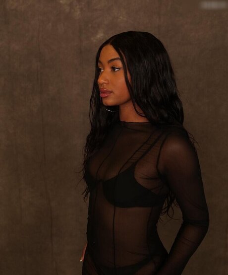 Shaggy Baggy actriz de alta definición imagen