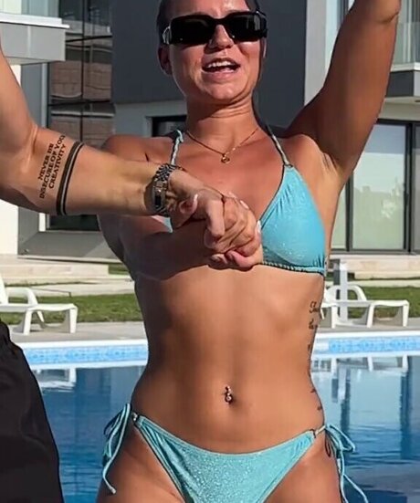 Alina Wachinger estrella sexy galería