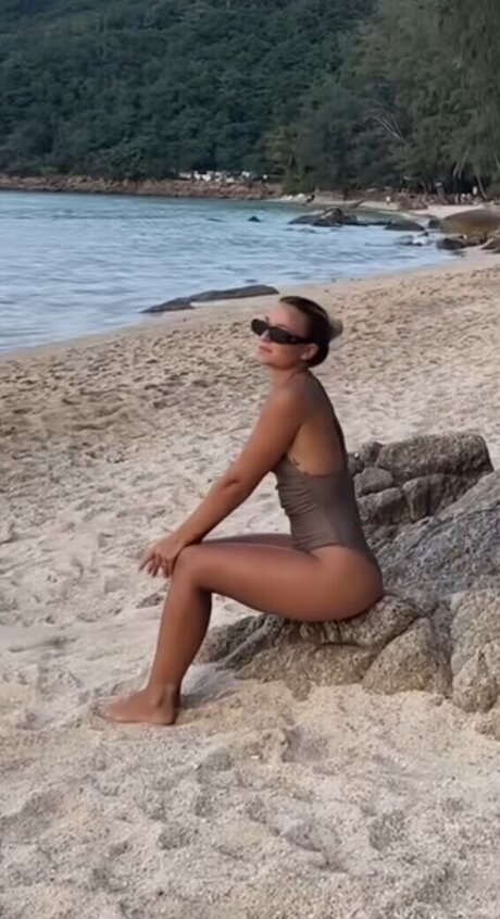 Alina Wachinger mannequin image