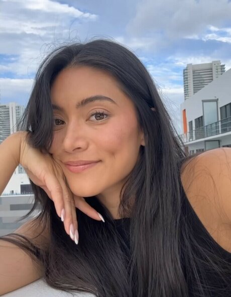 Jenny Chiu arte estelar foto