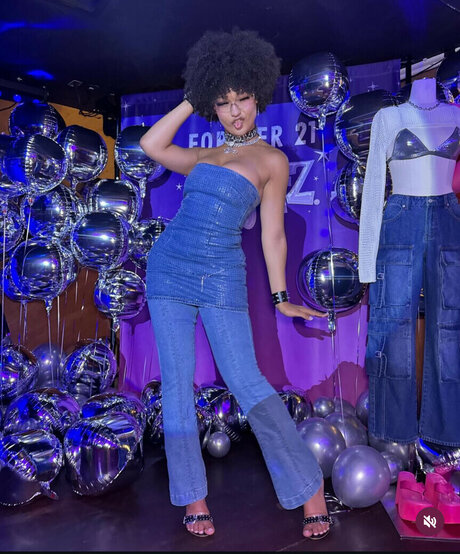 veondremitchell belle actrice photo